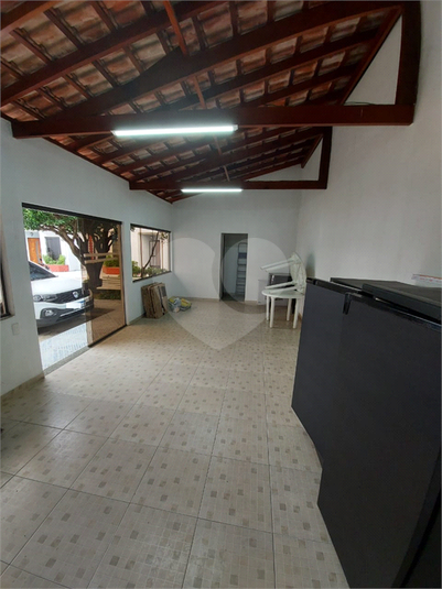 Foto REO751439