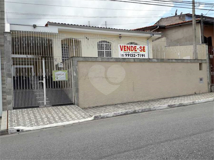 Foto REO751557
