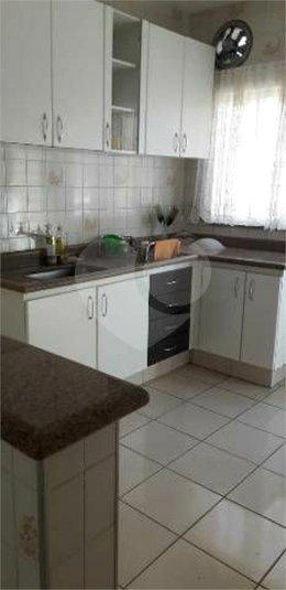 Foto REO751557