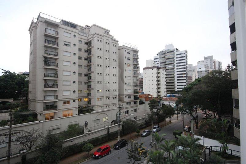 Foto REO75240