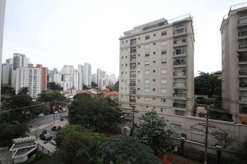 Foto REO75240