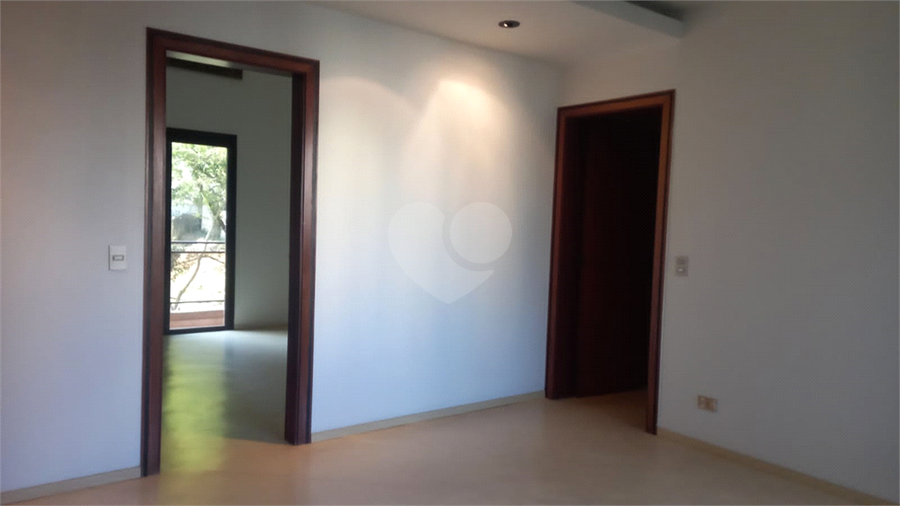 Foto REO75254