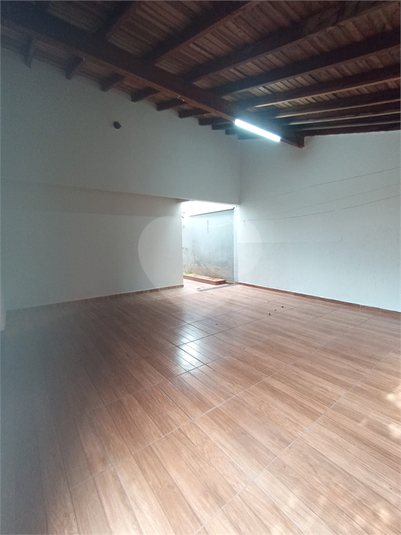 Foto REO753506