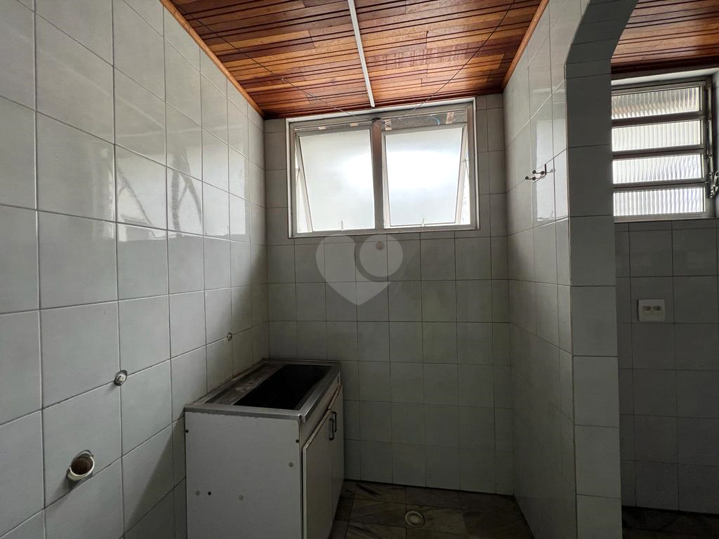 Venda Apartamento São Vicente Centro REO753765 12