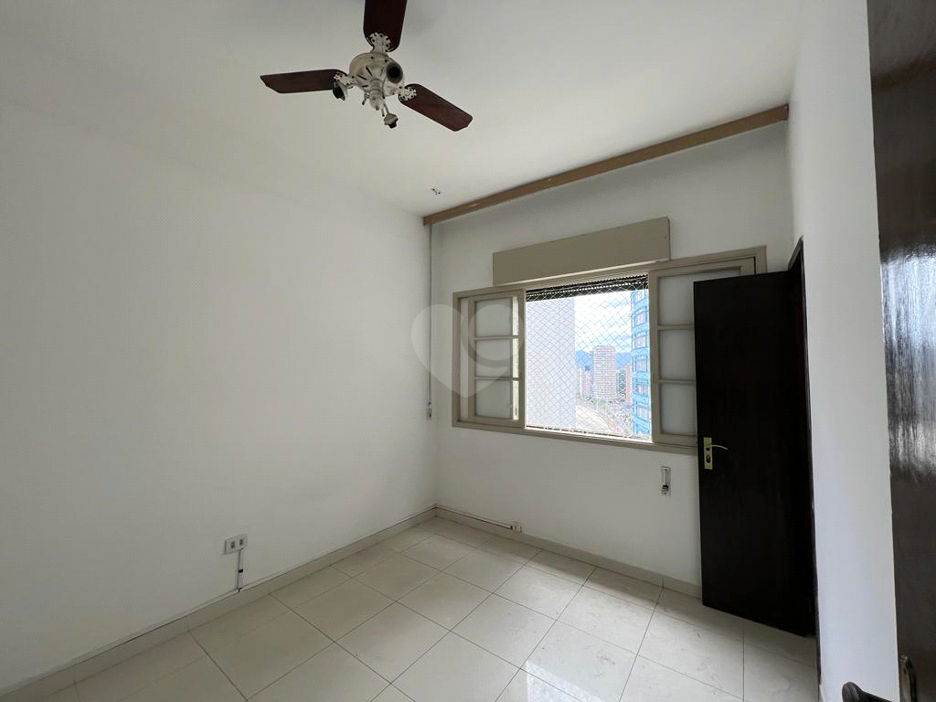 Venda Apartamento São Vicente Centro REO753765 28