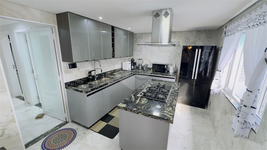 Foto REO754045