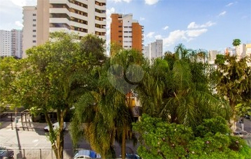 Foto REO75411