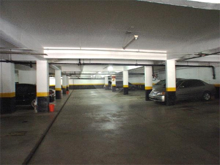 Foto REO75411