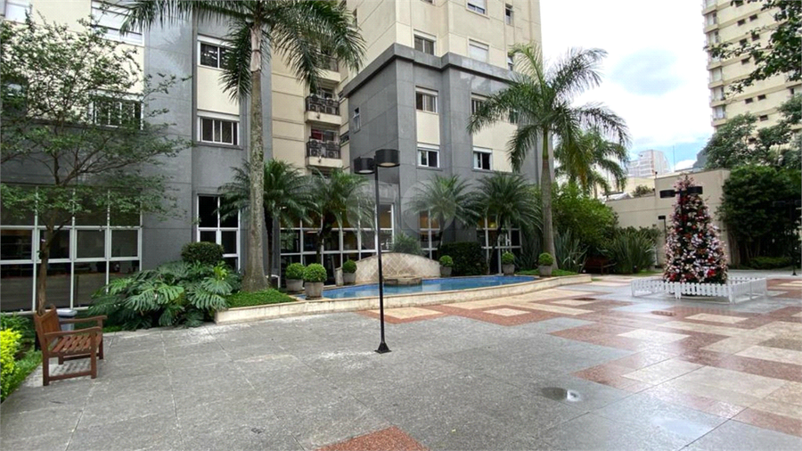 Foto REO754736