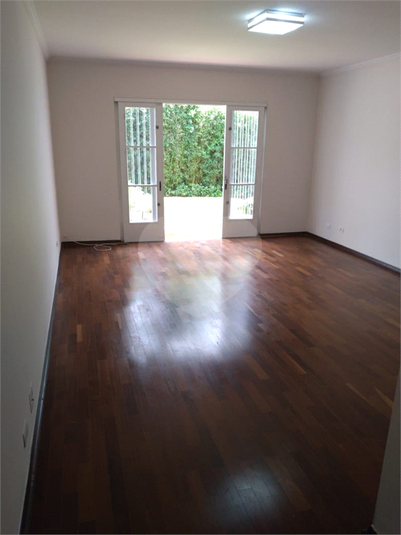 Foto REO756165