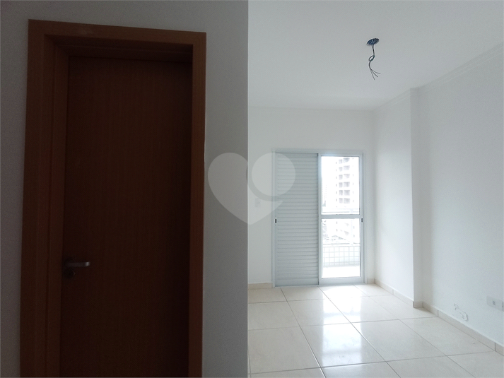 Venda Apartamento Praia Grande Guilhermina REO756603 11