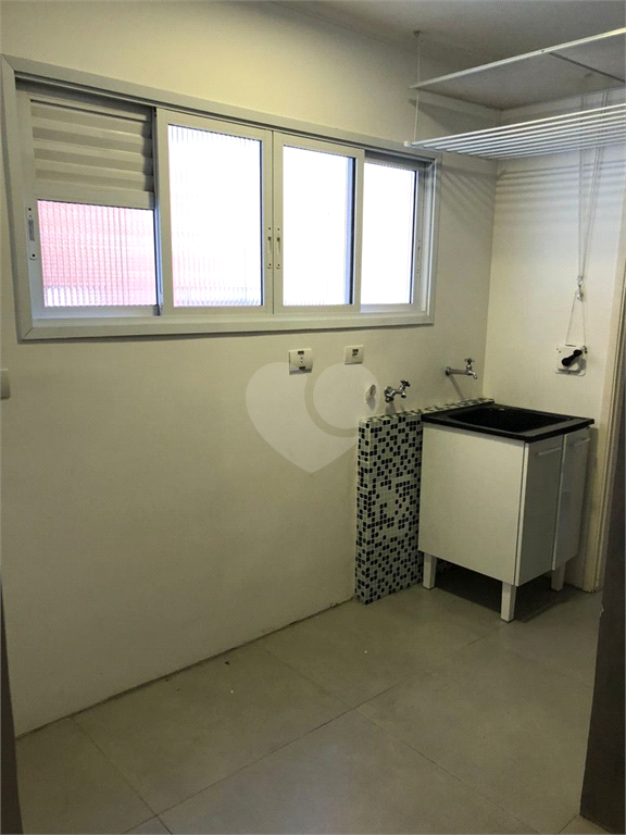 Venda Apartamento São Paulo Liberdade REO75813 27