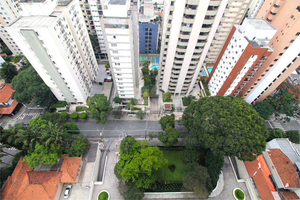 Venda Duplex São Paulo Moema REO758351 4