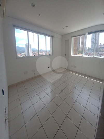 Venda Salas São Paulo Santana REO758461 6