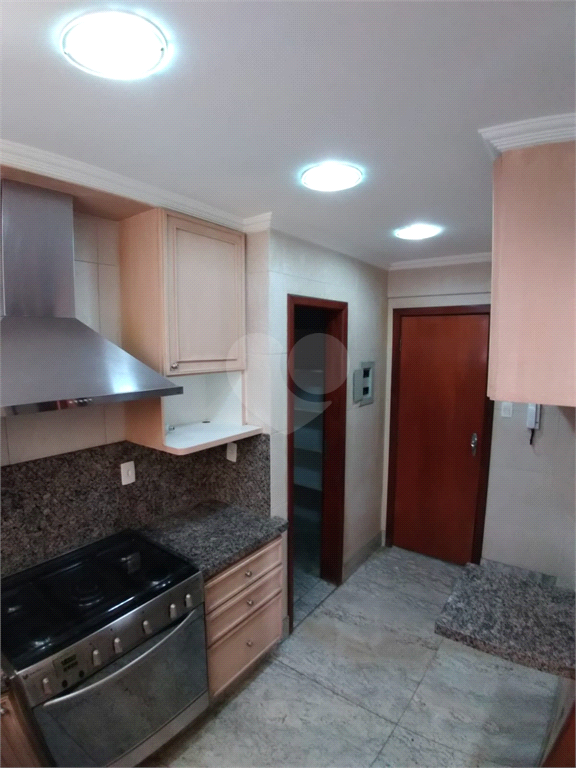 Venda Apartamento Belo Horizonte Santo Antônio REO759469 15