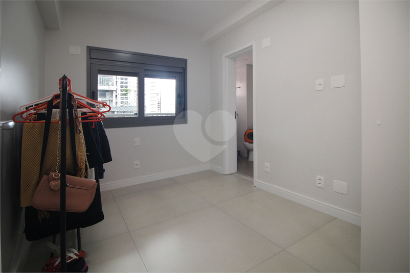 Foto REO759949