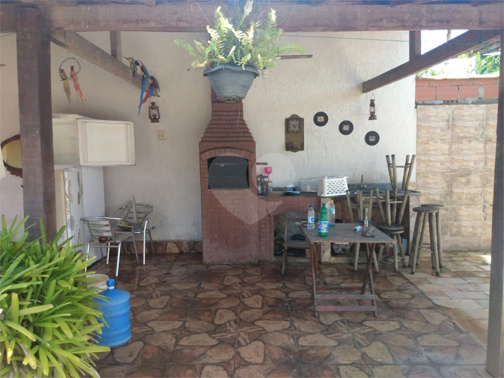 Foto REO761150