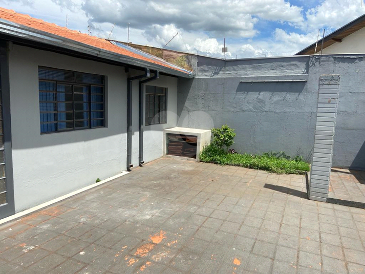 Foto REO761153