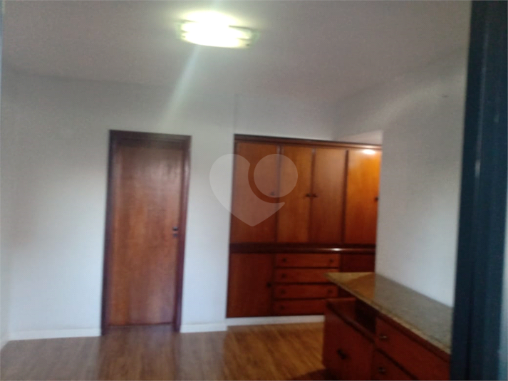Foto REO761556