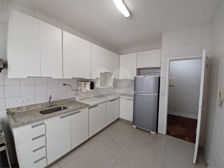 Venda Apartamento São Paulo Cerqueira César REO761713 22