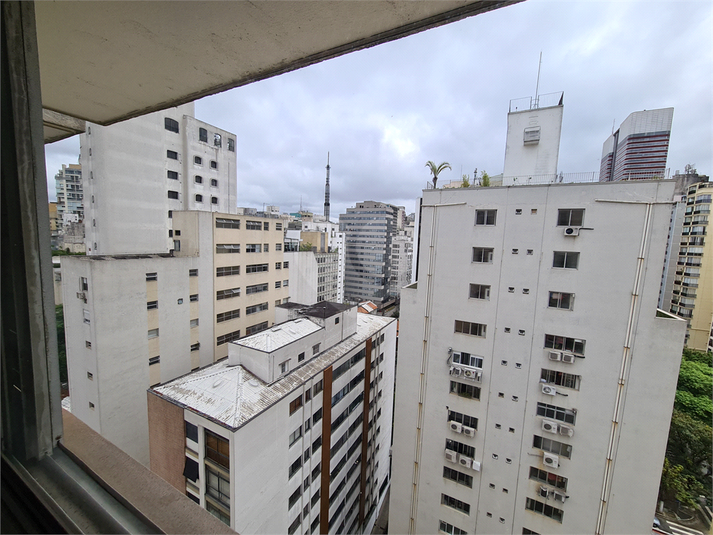 Vista aberta da sala de visita