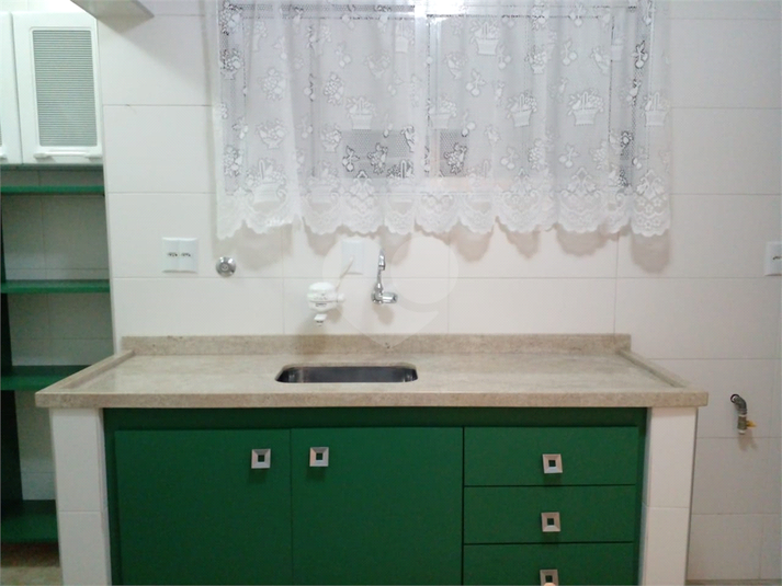 Foto REO76235