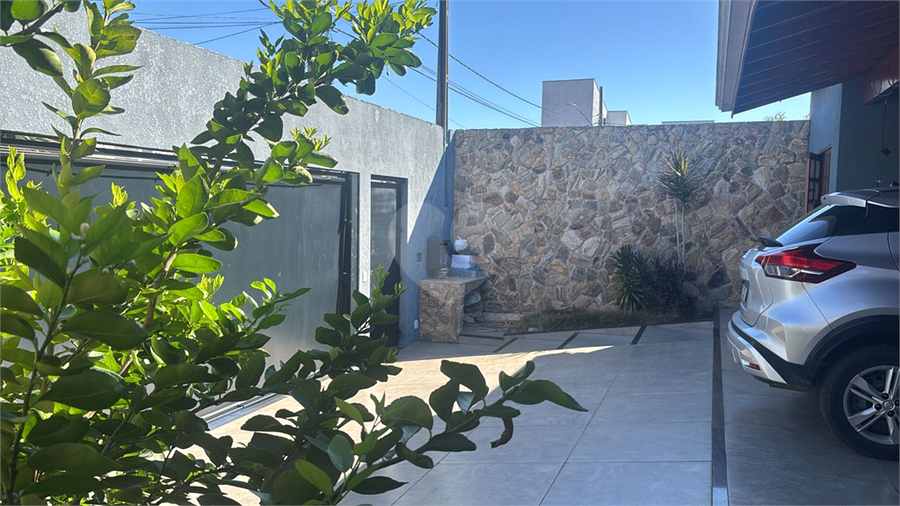 Foto REO762960