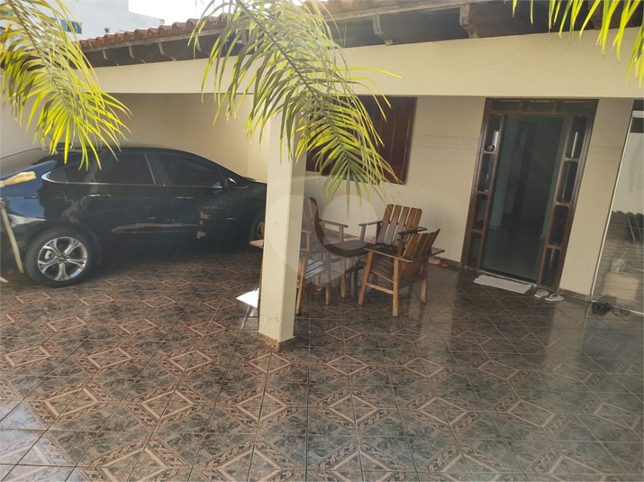 Venda Casa Uberlândia Granada REO763424 2