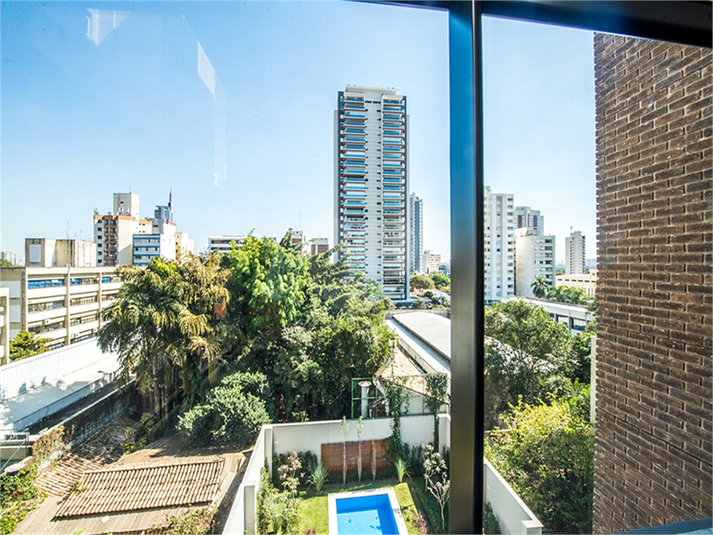 Foto REO764351