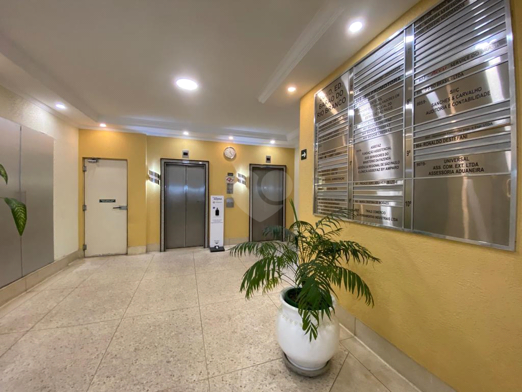 Venda Salão Comercial São Paulo Centro REO766768 13