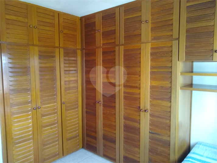 Foto REO767079