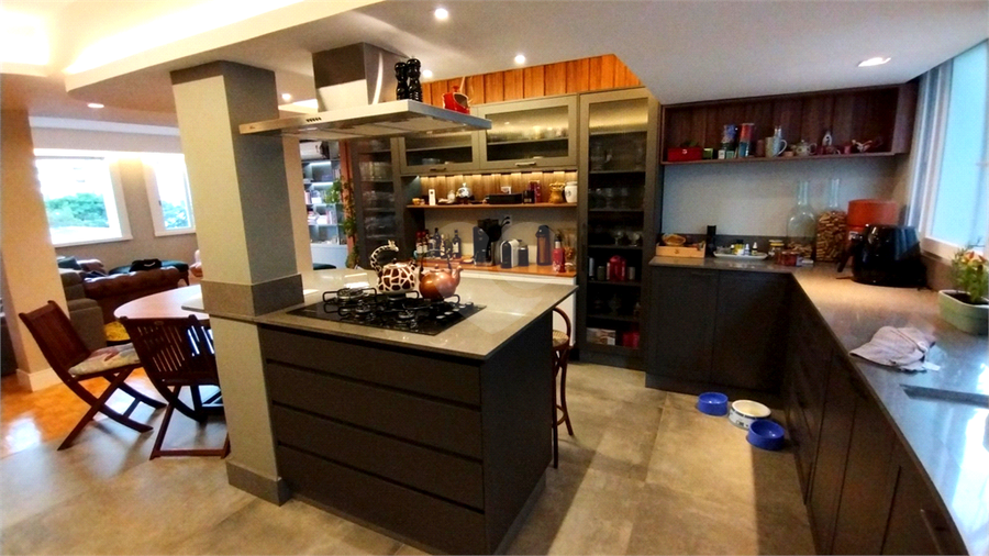 Venda Apartamento Porto Alegre Higienópolis REO767249 20