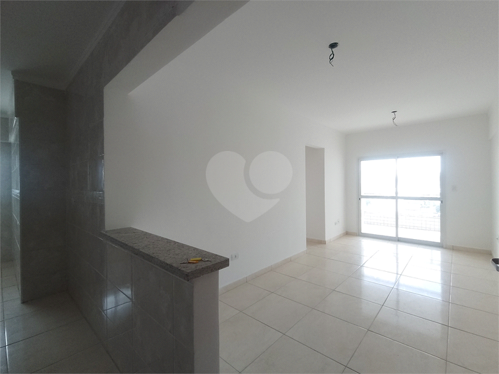 Venda Apartamento Praia Grande Guilhermina REO768609 3