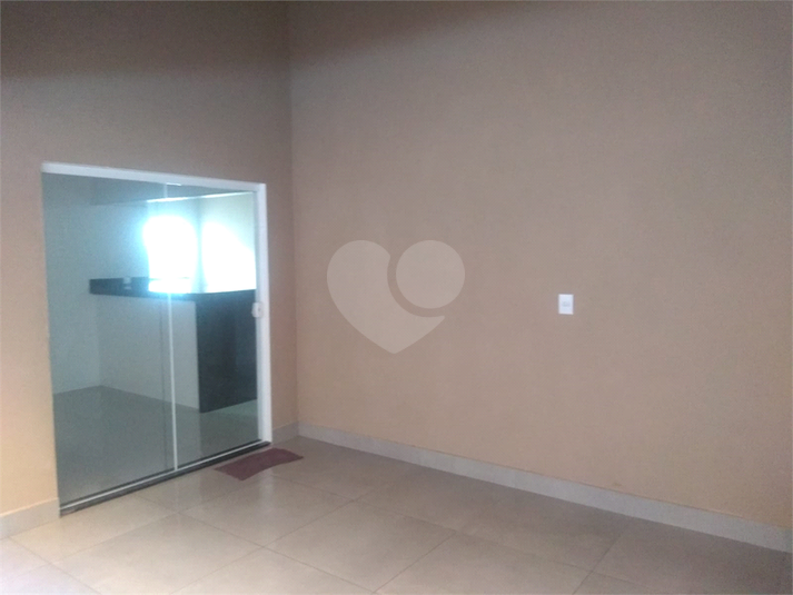 Foto REO768960