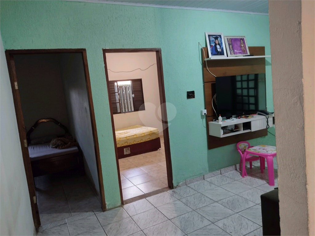 Venda Casa de vila Uberlândia São Jorge REO769133 6