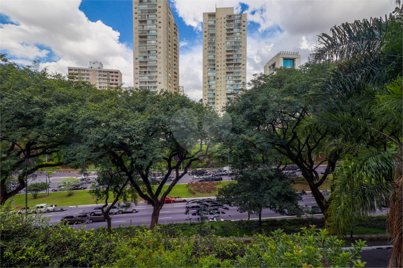 Foto REO769179