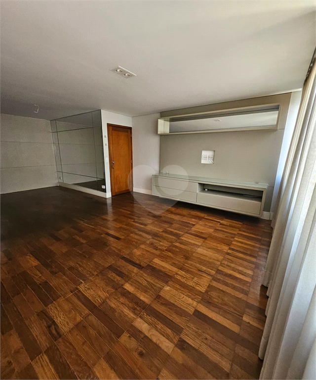 Venda Apartamento São Paulo Paraíso REO770211 10