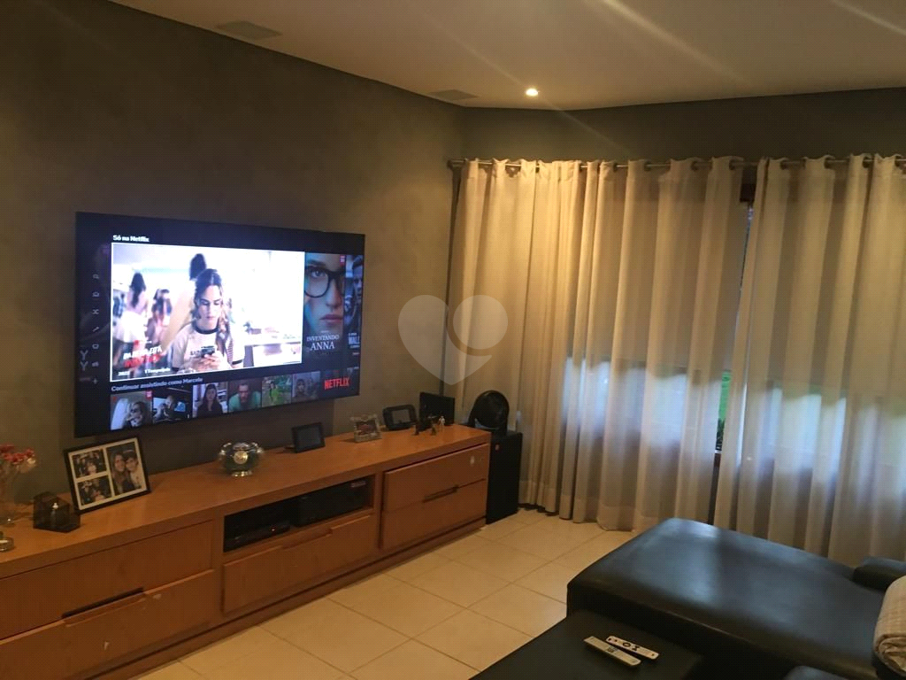 Venda Condomínio Araçoiaba Da Serra Centro REO770866 9