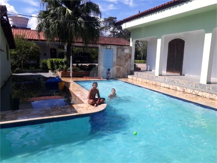 Foto REO771002
