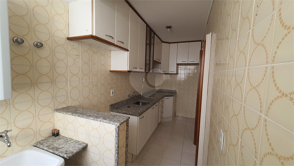 Venda Apartamento Porto Alegre Santana REO771648 11