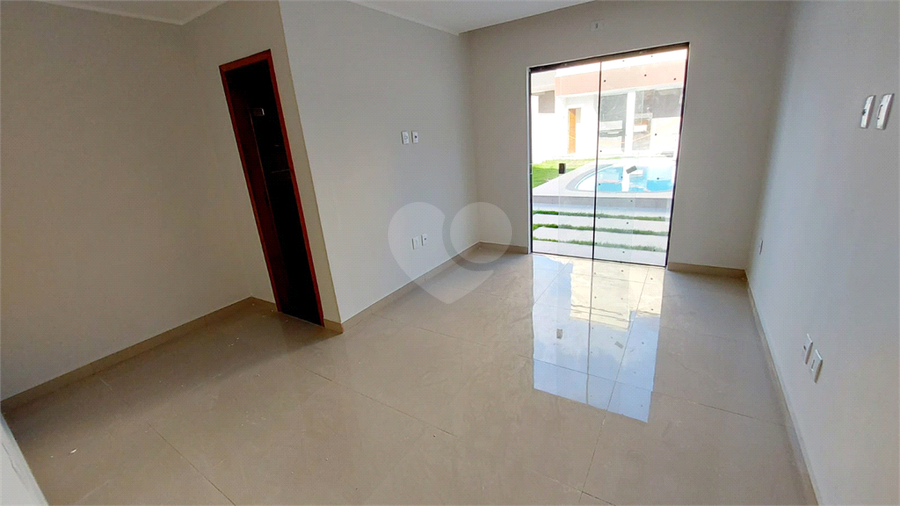 Foto REO772804