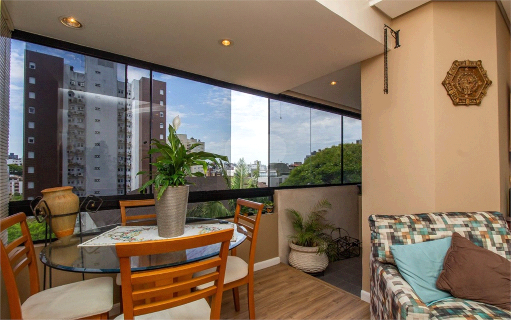 Venda Apartamento Porto Alegre Auxiliadora REO773750 2