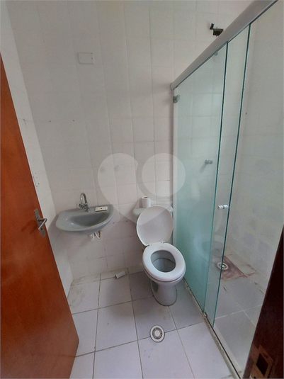 Foto REO775005