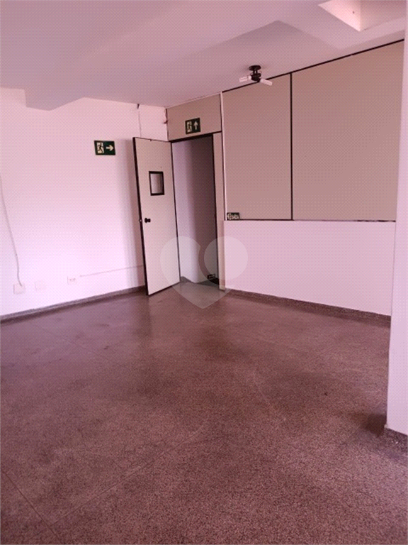 Aluguel Salão Comercial Jundiaí Centro REO775982 49