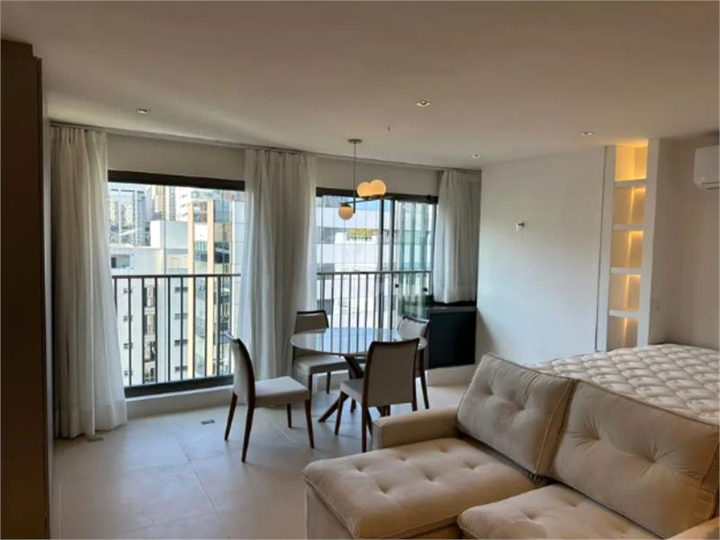 Venda Apartamento São Paulo Paraíso REO776339 3