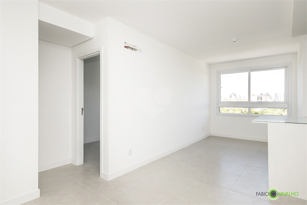 Venda Apartamento Porto Alegre Centro Histórico REO776473 3