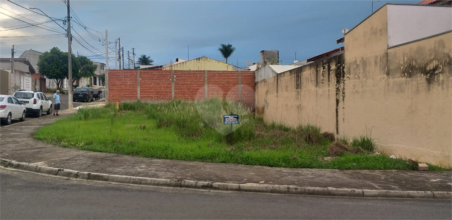 Foto REO777067
