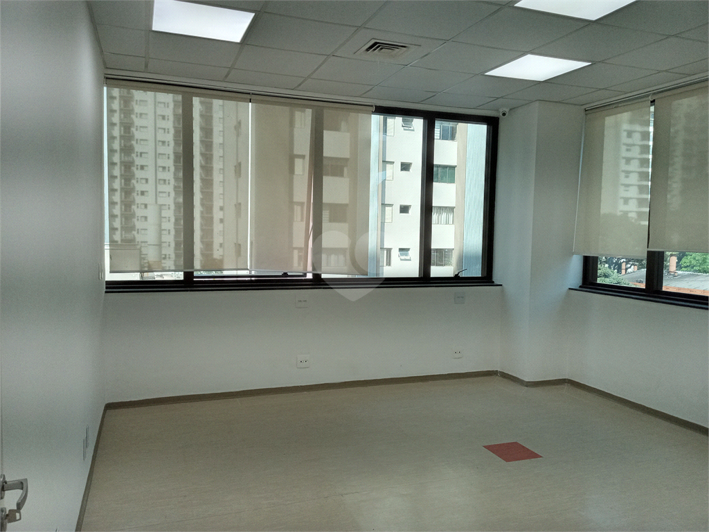 Venda Salas São Paulo Moema REO779008 11