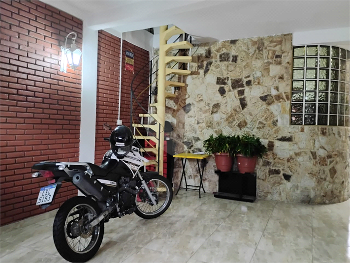 Foto REO780149