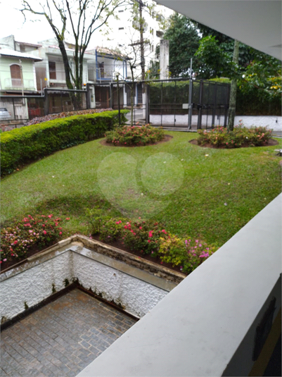 Foto REO780203